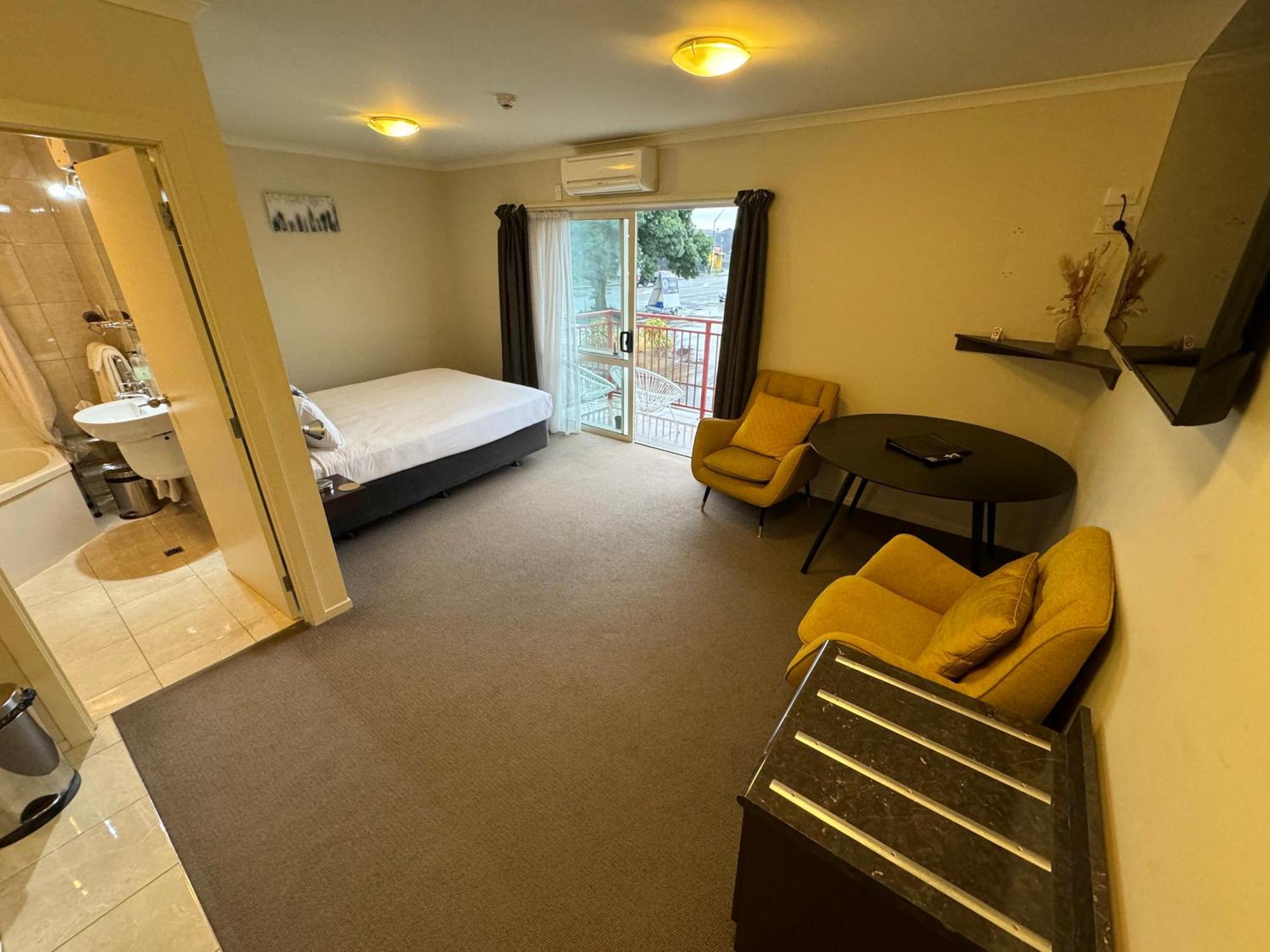 B-Ks Premier Motel Palmerston North Exterior foto